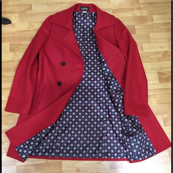 Women Coat - Picture 4 of 6